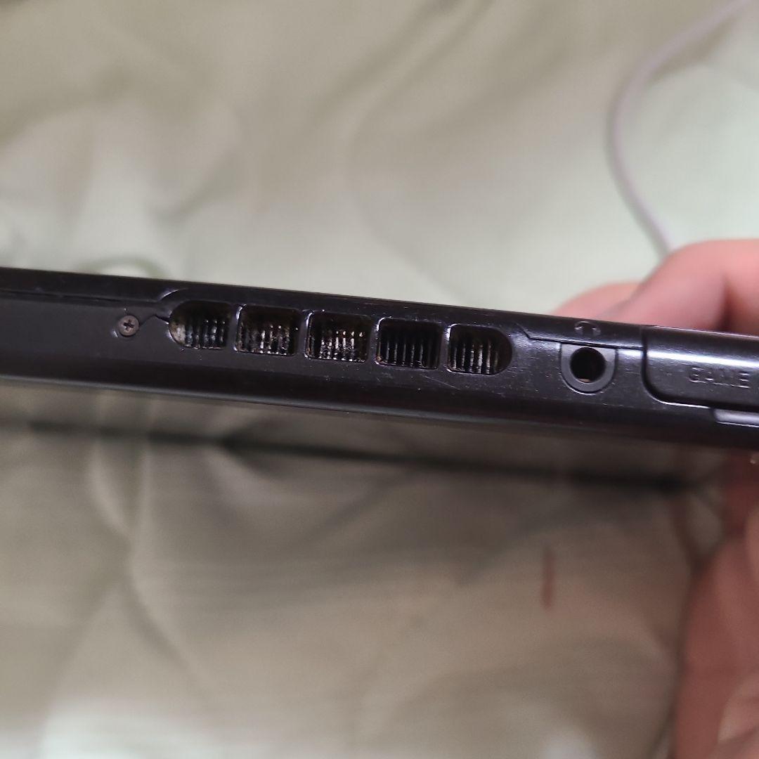 Nintendo Switch　本体と充電ケーブル付き