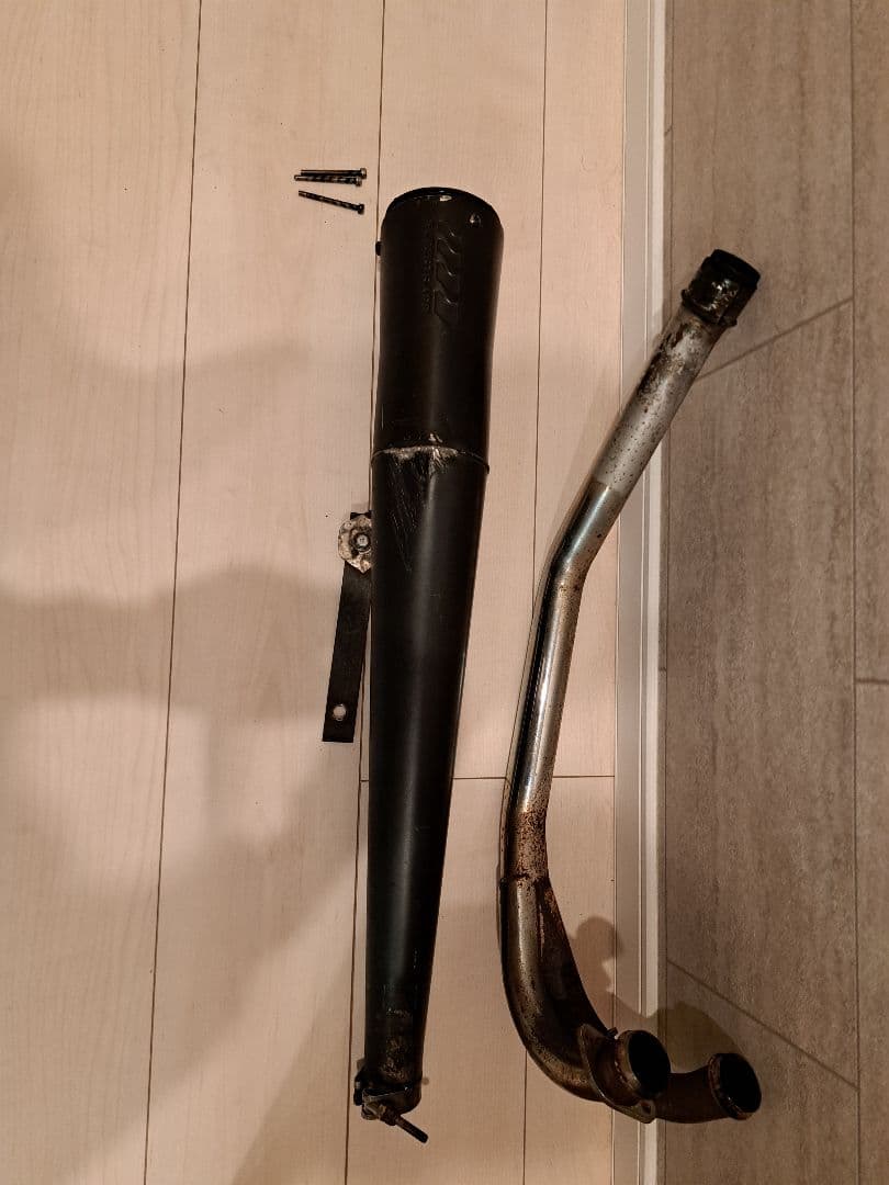 スーパートラップマフラー　　グラストラッカー