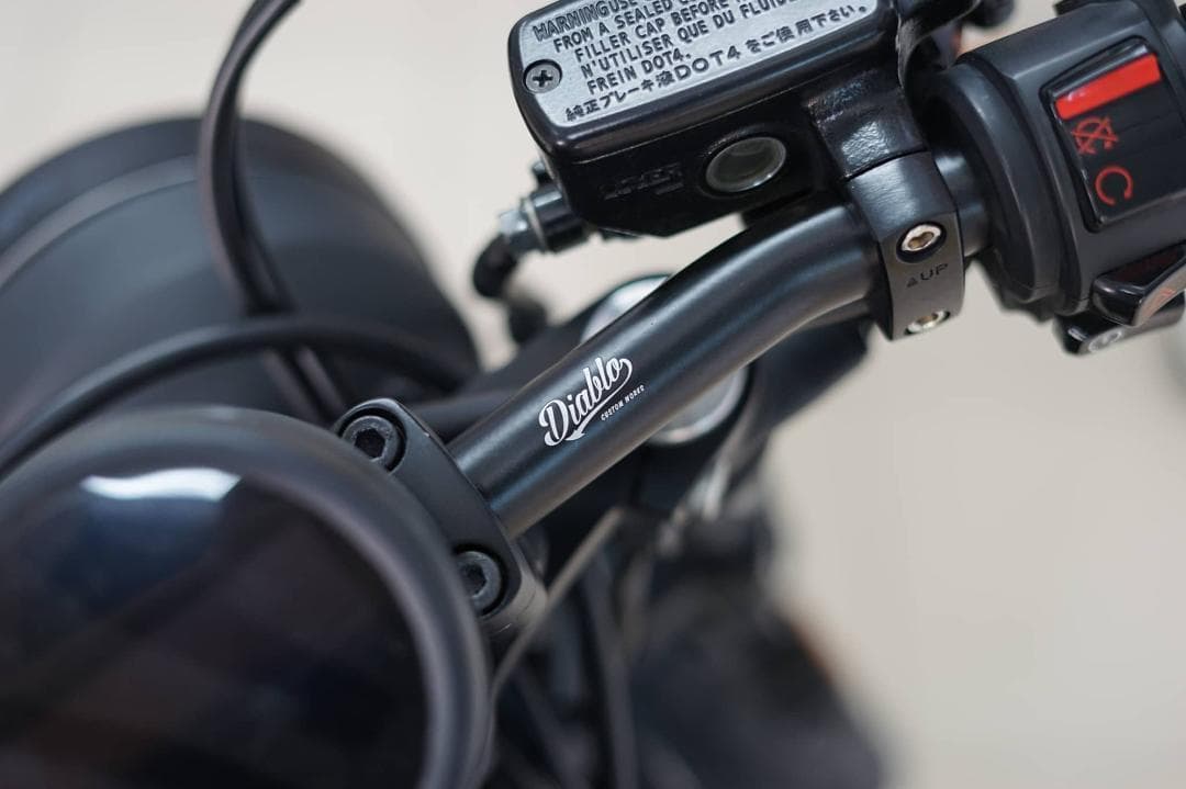 ☆国内発送☆　レブル ディアブロ　ハンドル RB0027　マットブラック