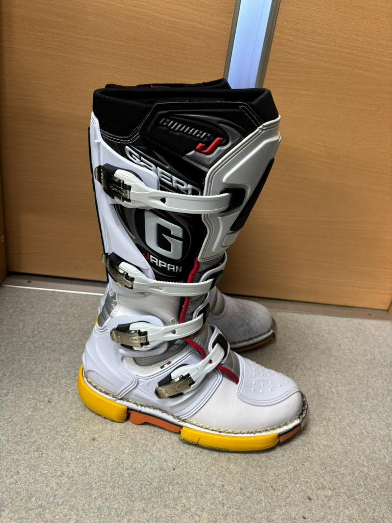 GAERNE CYPHER J オフロードブーツ ホワイト 26.5㎝ バイク