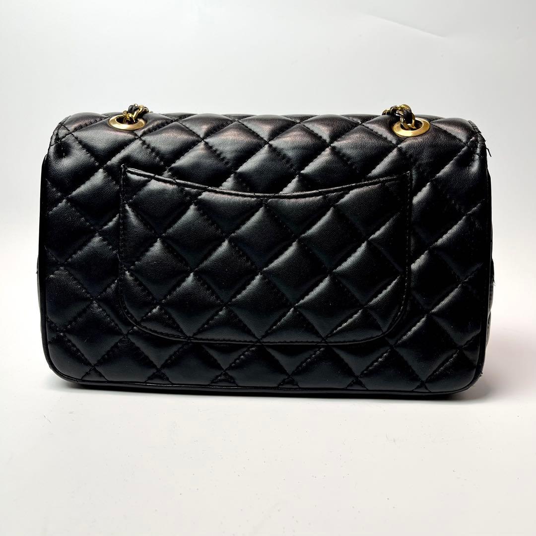 入手困難✨ジバンシー チェーンショルダーバッグ ターンロック キルティング 4G