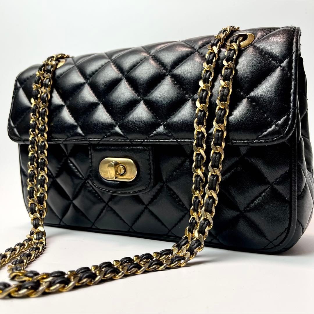 入手困難✨ジバンシー チェーンショルダーバッグ ターンロック キルティング 4G