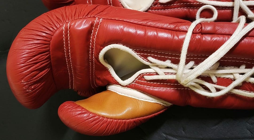 Winning レースアップボクシンググローブ レッドカラー8oz