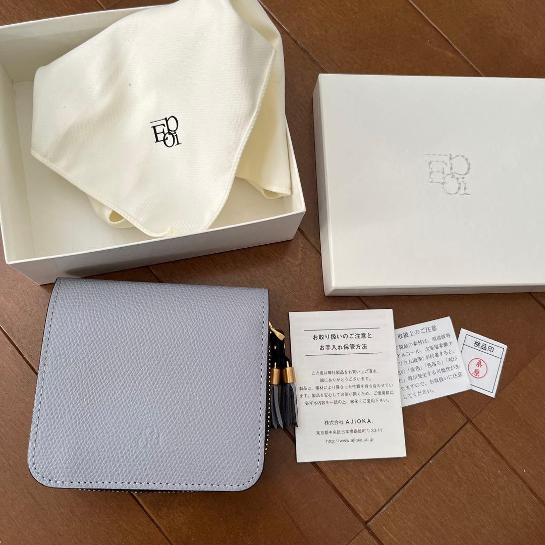 EPOI 2つ折り財布 ラウンドファスナー