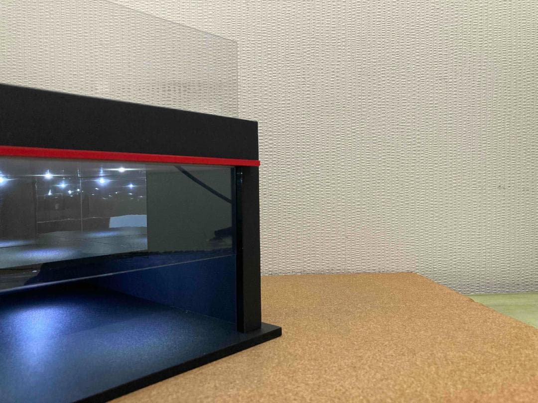 ミニカー専用ジオラマ：1/43 ショールームⅡ（吹き抜けタイプ）週末限定セール！
