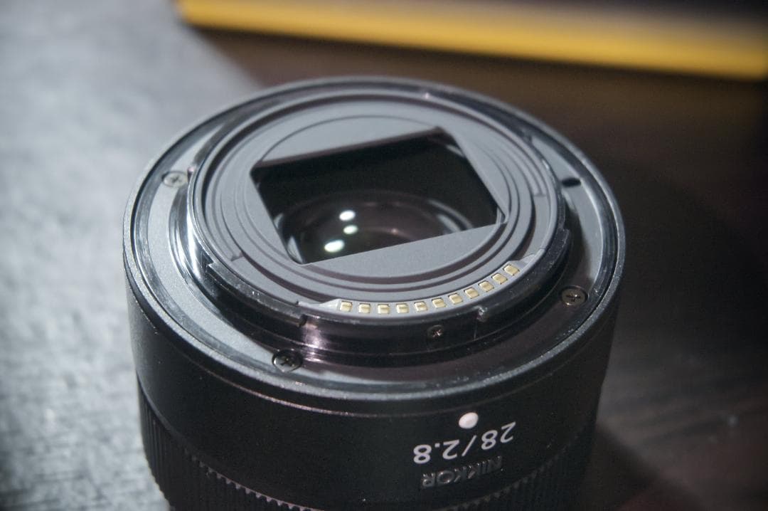 ニコン NIKKOR Z 28mm f/2.8 単焦点レンズ