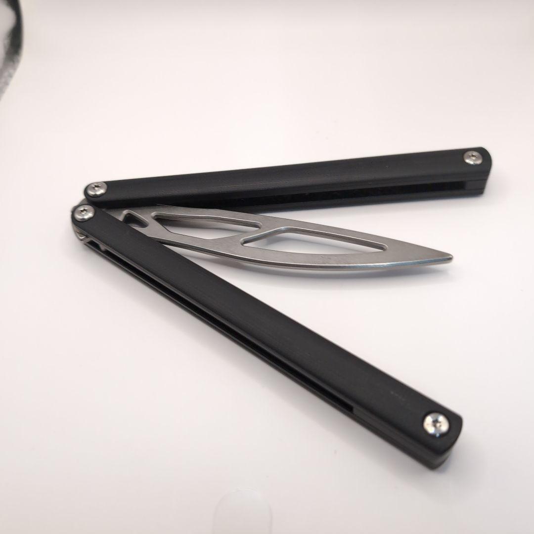 バタフライトレーナー　テセウス