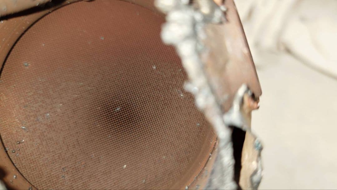 スバル エクシーガ YA5 EJ20 触媒 中古 ジャンク