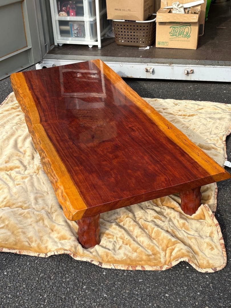 定価70万　1枚板テーブル　送料無料