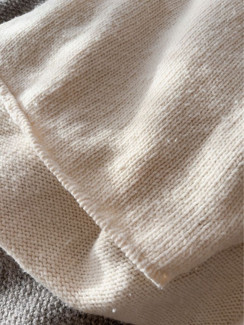 かぐれ　ペルーニットベスト