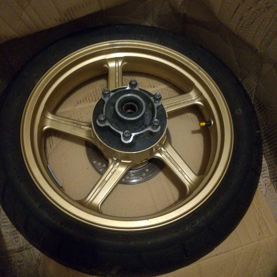 ゼファーχ 初期型　ホイールタイヤ付き