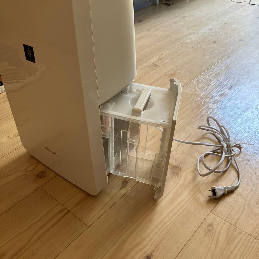 シャープ 衣類乾燥除湿機 CV-P71-W プラズマクラスター