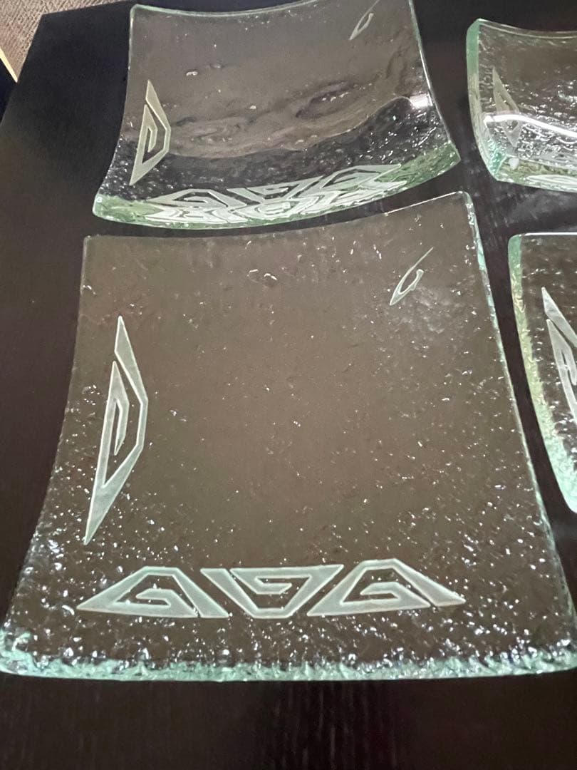 ナガール　ガラスの小皿