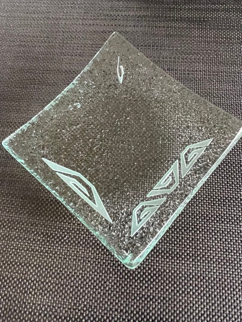 ナガール　ガラスの小皿