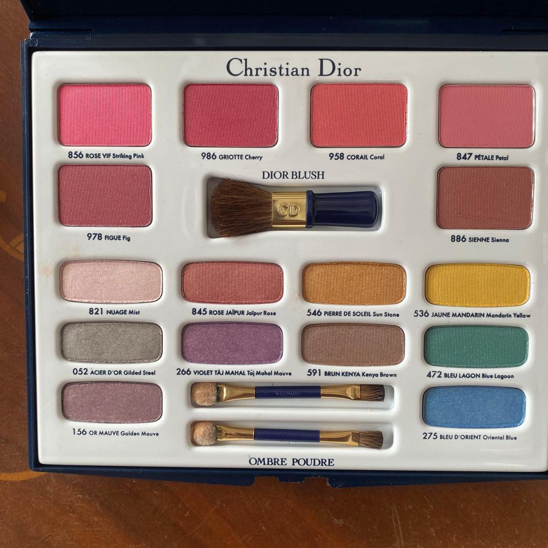 Christian Dior アイシャドウパレット