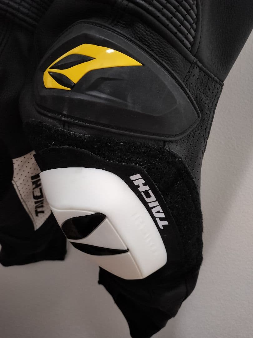 【英鉄】RSタイチ レーシングスーツ XL