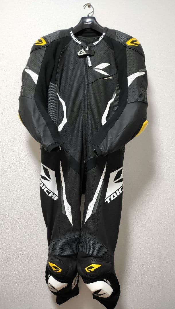 【英鉄】RSタイチ レーシングスーツ XL
