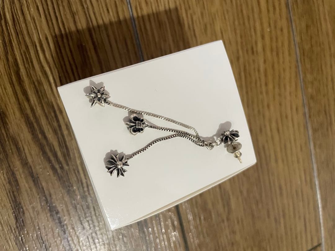 クロムハーツ シルバー ピアス (片耳用)