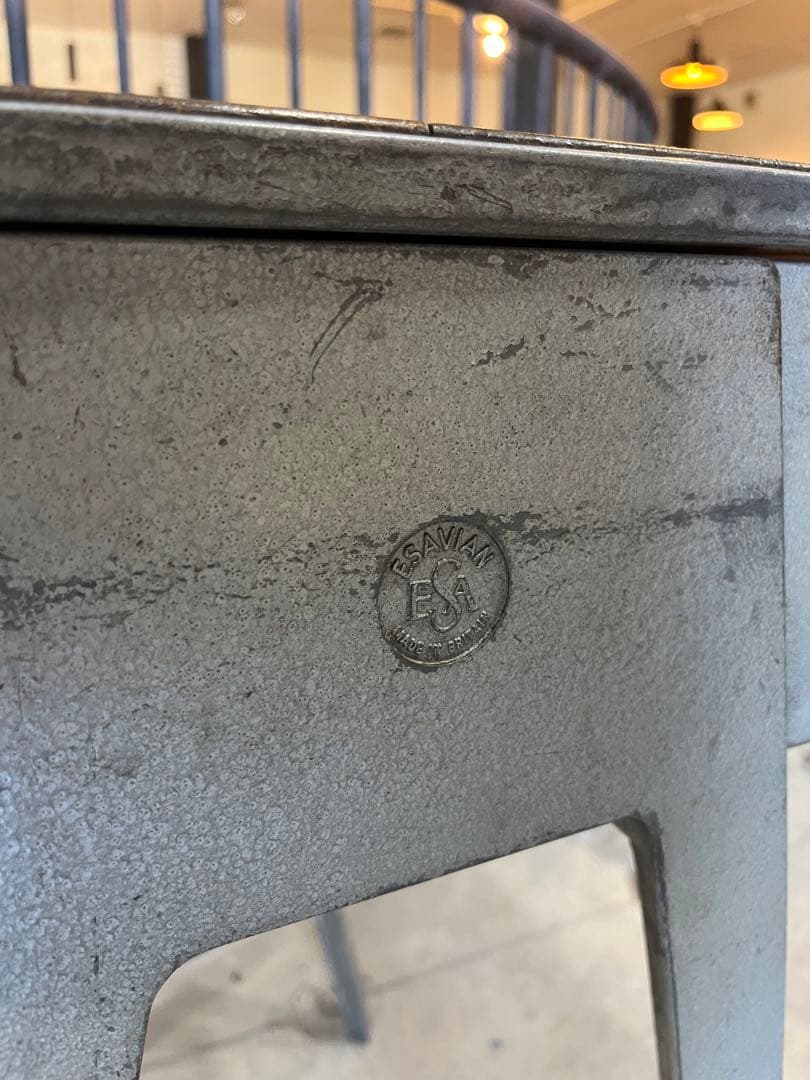 ESAVIAN イギリス　スクールデスク【推定50s-60s】