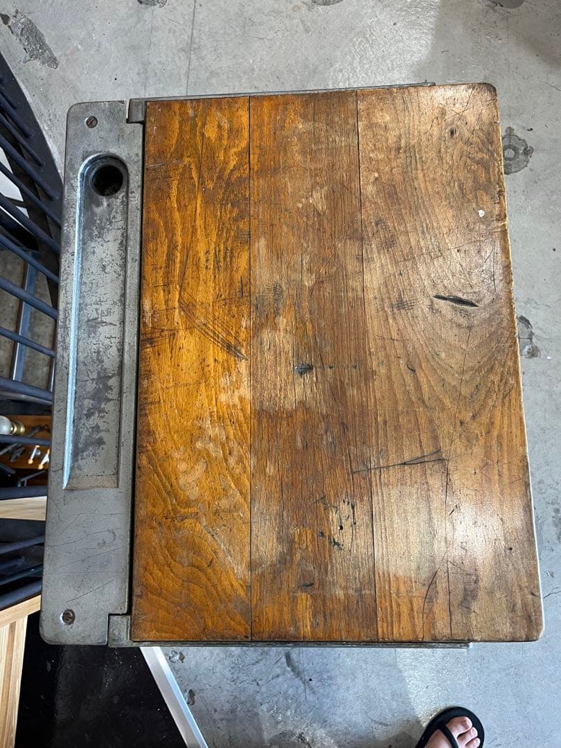 ESAVIAN イギリス　スクールデスク【推定50s-60s】