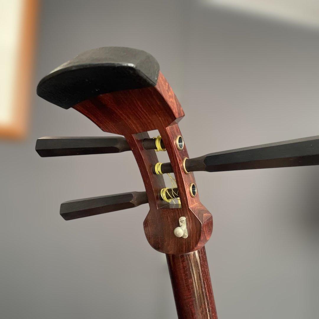 jazzloveyoko三味線　東さわり　紅木　皮やぶれなし　撥付き