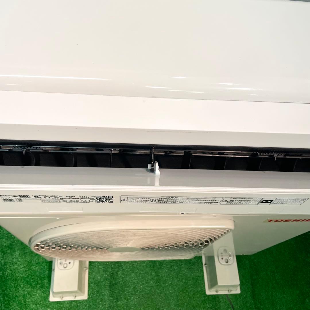 高年式2022年 東芝 ルームエアコン RAS-J221M 6畳