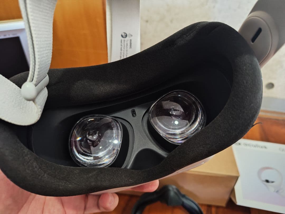  Quest 2 64GB VRヘッドセット