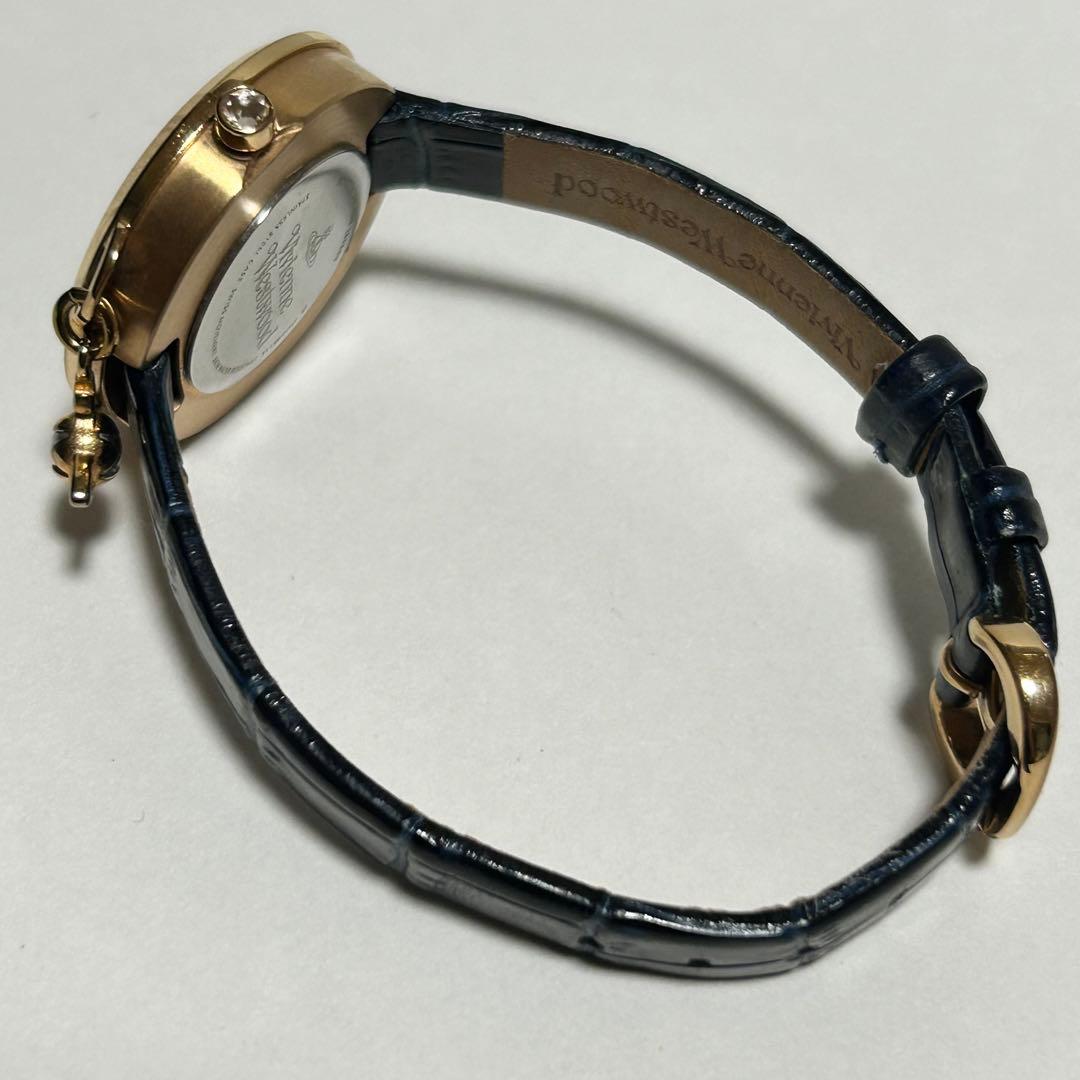 稼働 ヴィヴィアン Vivienne Westwood オーブチャーム 腕時計