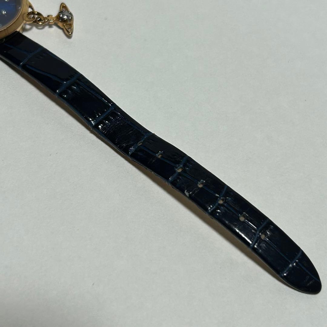 稼働 ヴィヴィアン Vivienne Westwood オーブチャーム 腕時計