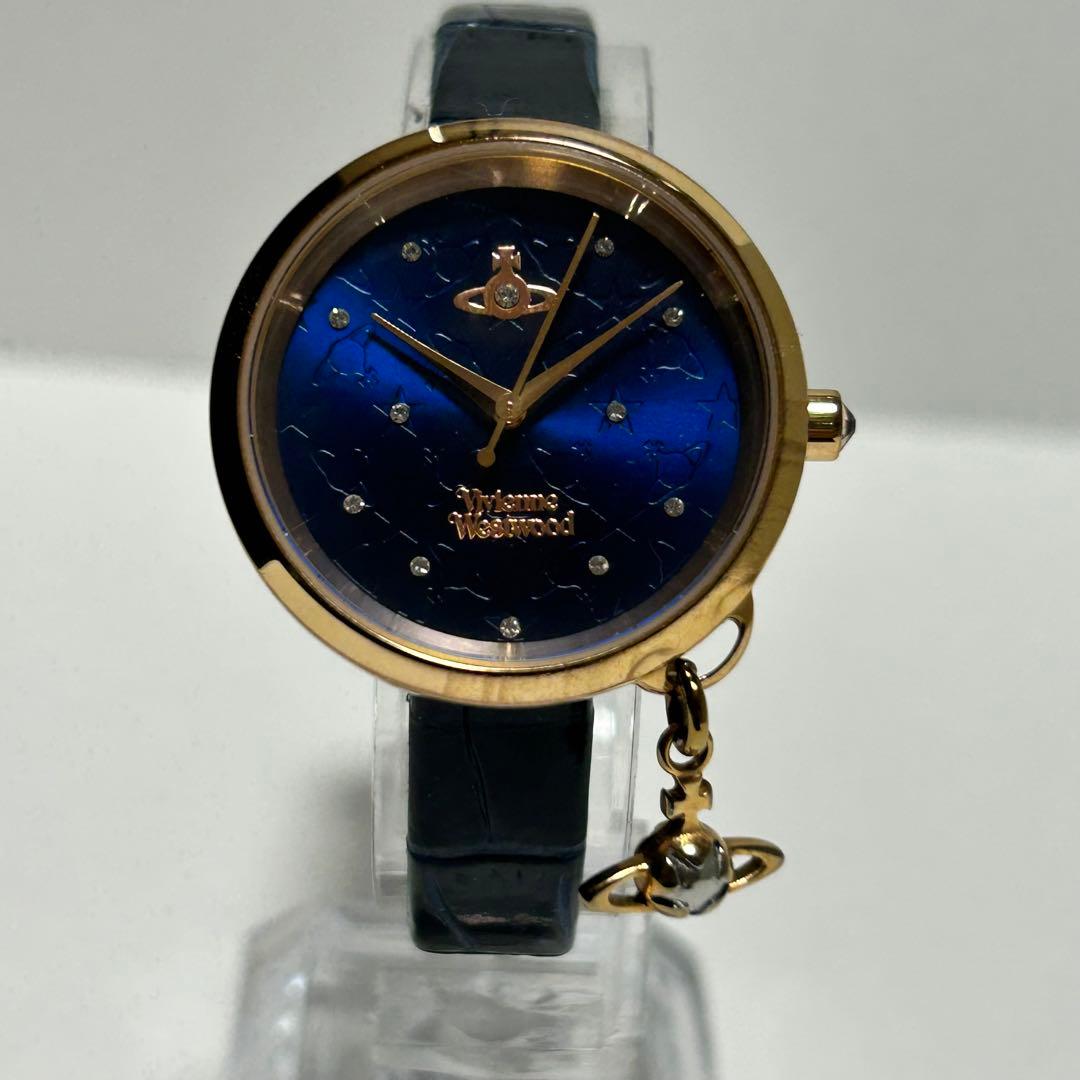 稼働 ヴィヴィアン Vivienne Westwood オーブチャーム 腕時計