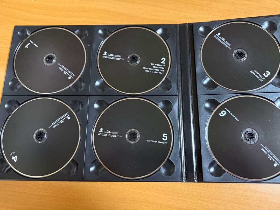 最終セール　BOOWY Blu-ray COMPLETE