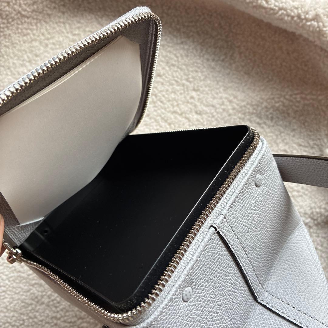 ヴァレクストラ Valextra トリックトラック クロスボディ