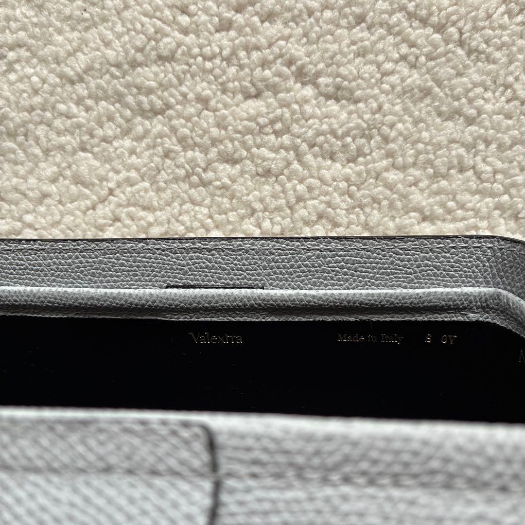 ヴァレクストラ Valextra トリックトラック クロスボディ