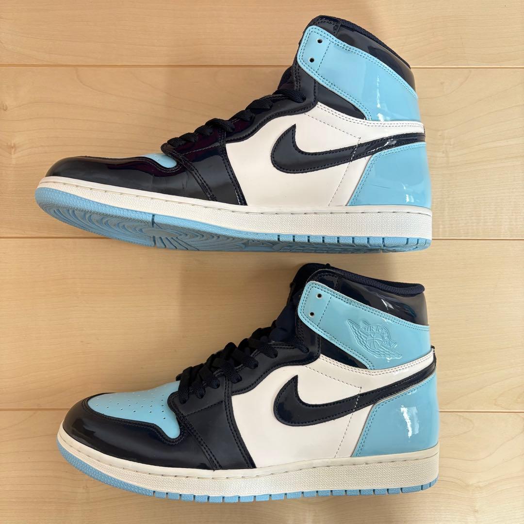 美品 ナイキ CD0461-401 ジョーダン 1 ハイ UNC パテントレザー
