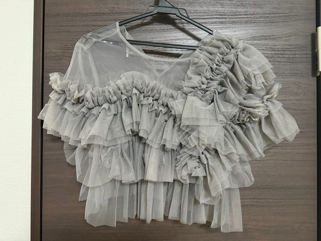 richan　【Mystrada】フリル付きグレーオフショルダーワンピース