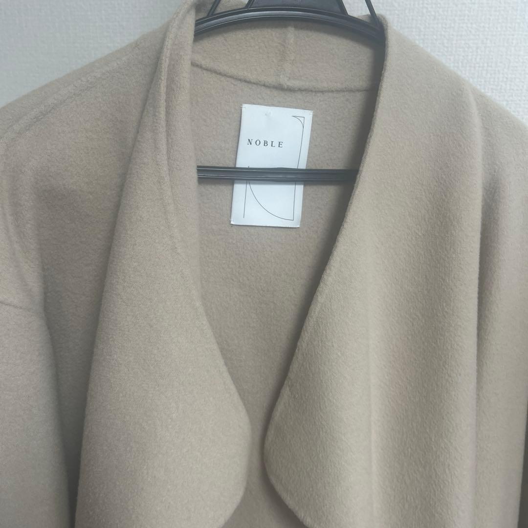 値下げしました【NOBLE ノーブル】ベージュ ハーフコート　オープンフロント