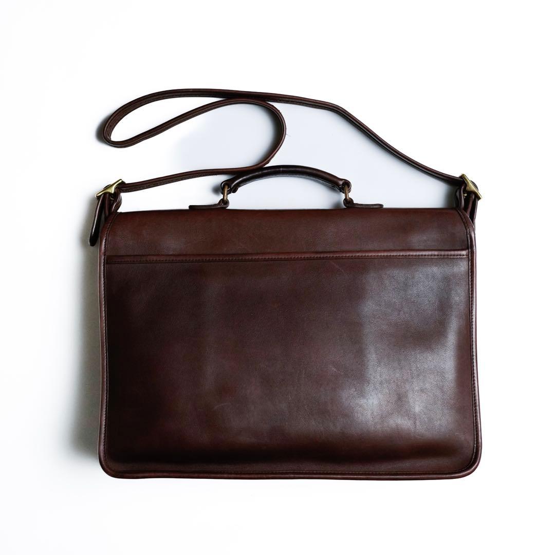 バッグ COACH Vintage Leather Shoulder Bag 5180