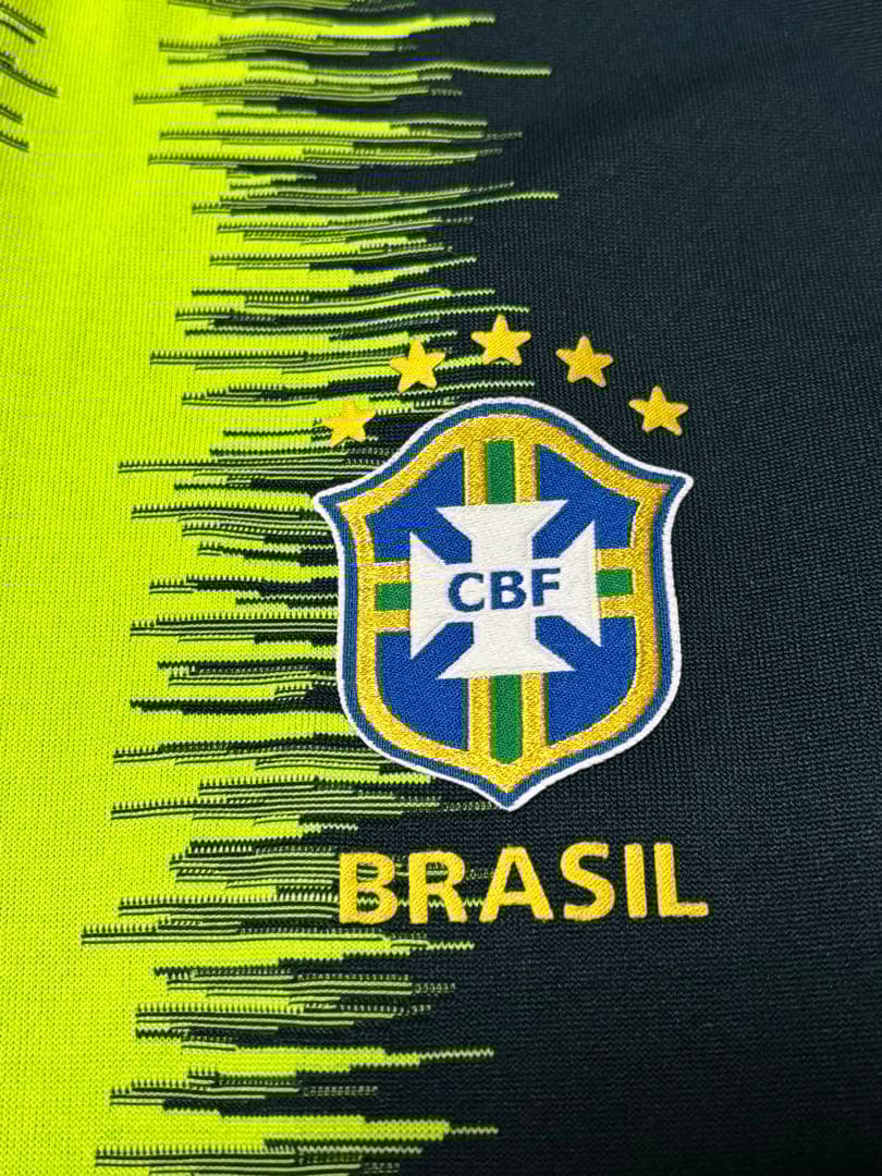 R*０様 Nike ブラジル代表 トレーニングウェア 上下XLサイズ