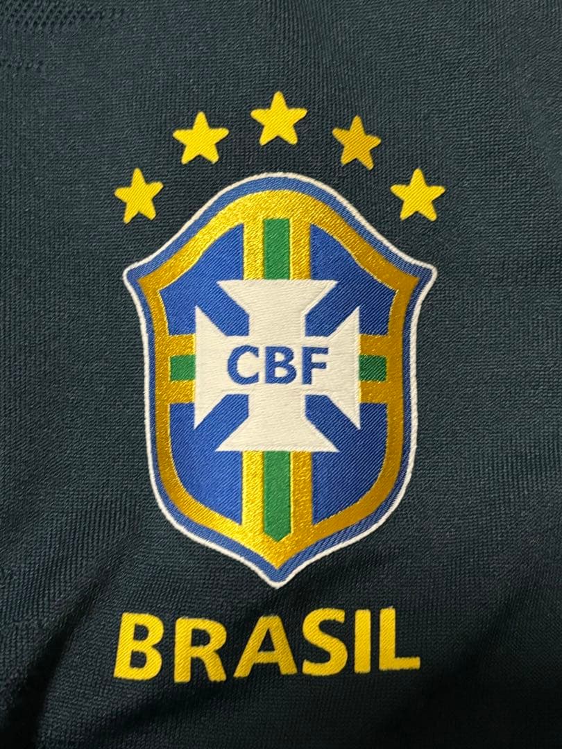 R*０様 Nike ブラジル代表 トレーニングウェア 上下XLサイズ