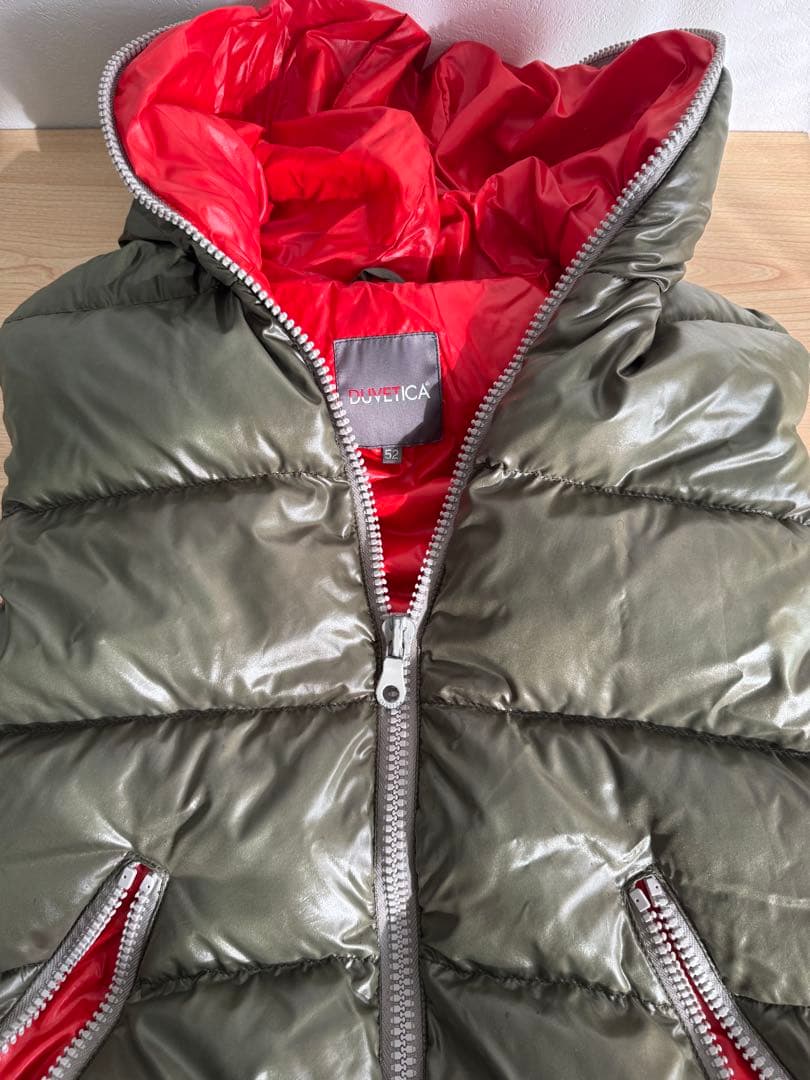 DUVETICA ダウンベスト　メンズ