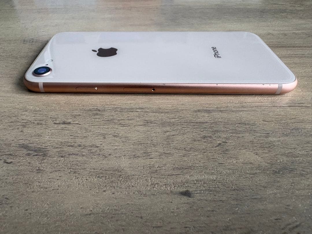 iPhone8 64GB 本体 ピンクゴールド