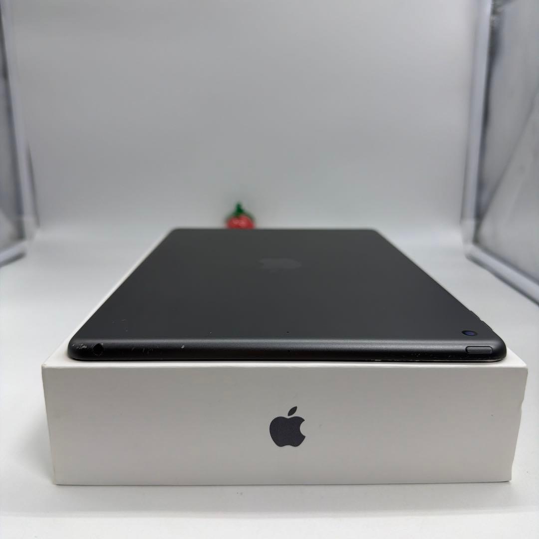 iPad 第7世代 32GB Wi-Fi