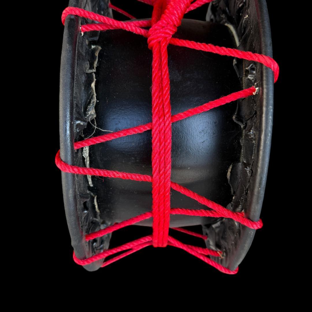 フォロー割【新品】【蔵出し】締め太鼓 牛 革 和太鼓 バチ付き 台付き