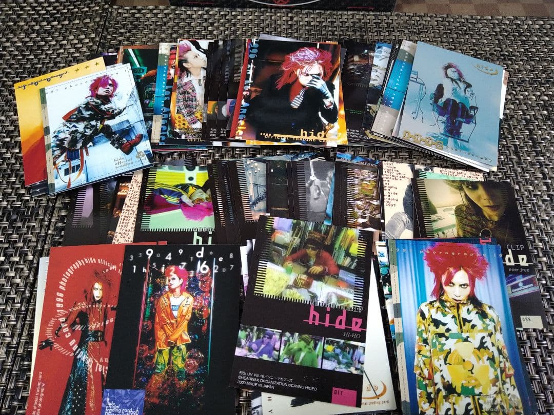 再お値下げ！hide ・face カード＆CD＆ポストカード＆シール＆ピンバッチ