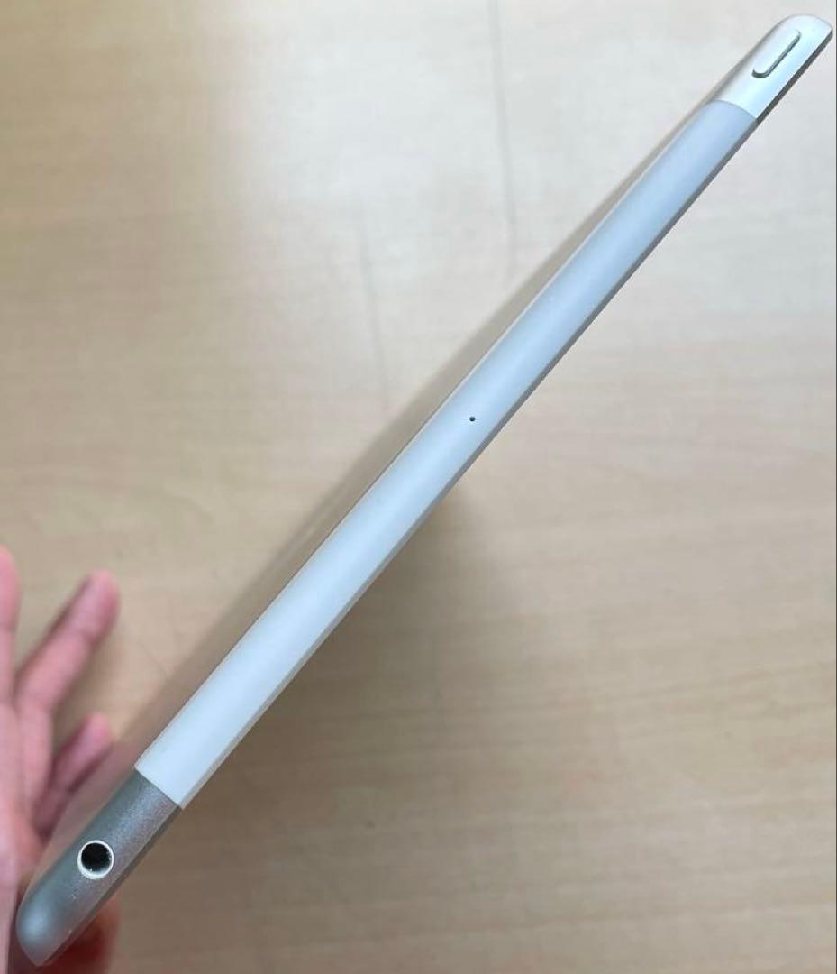 iPad 第7世代 Wi-Fi+Cellular シルバー　32GB 超美品#4