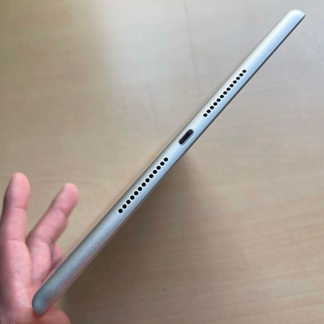 iPad 第7世代 Wi-Fi+Cellular シルバー　32GB 超美品#4