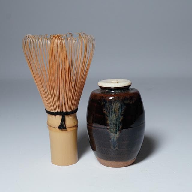 万代喜山　肩衝茶入　共箱　仕服：珠光緞子　茶道具　濃茶