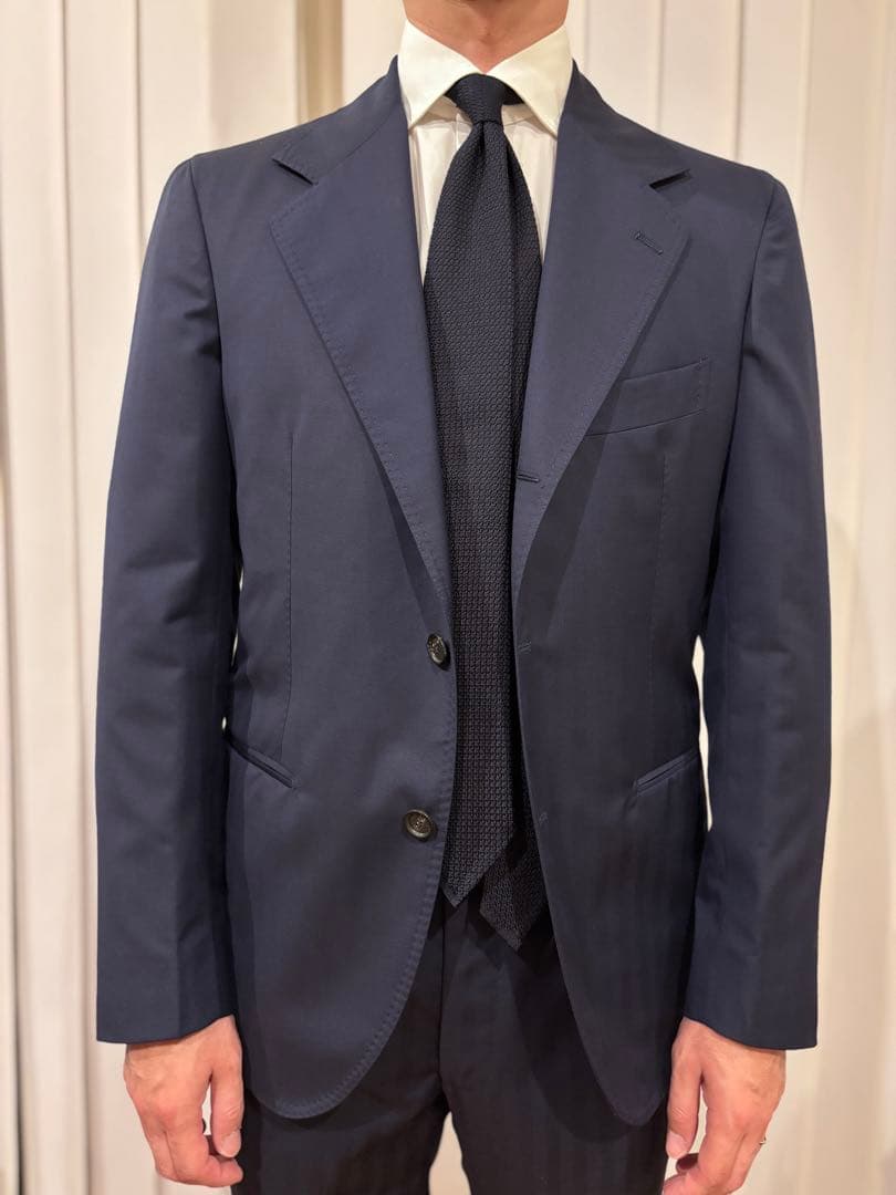 【新品未使用】デ ペトリロ　ネイビーヘリンボーンシングルスーツ　48