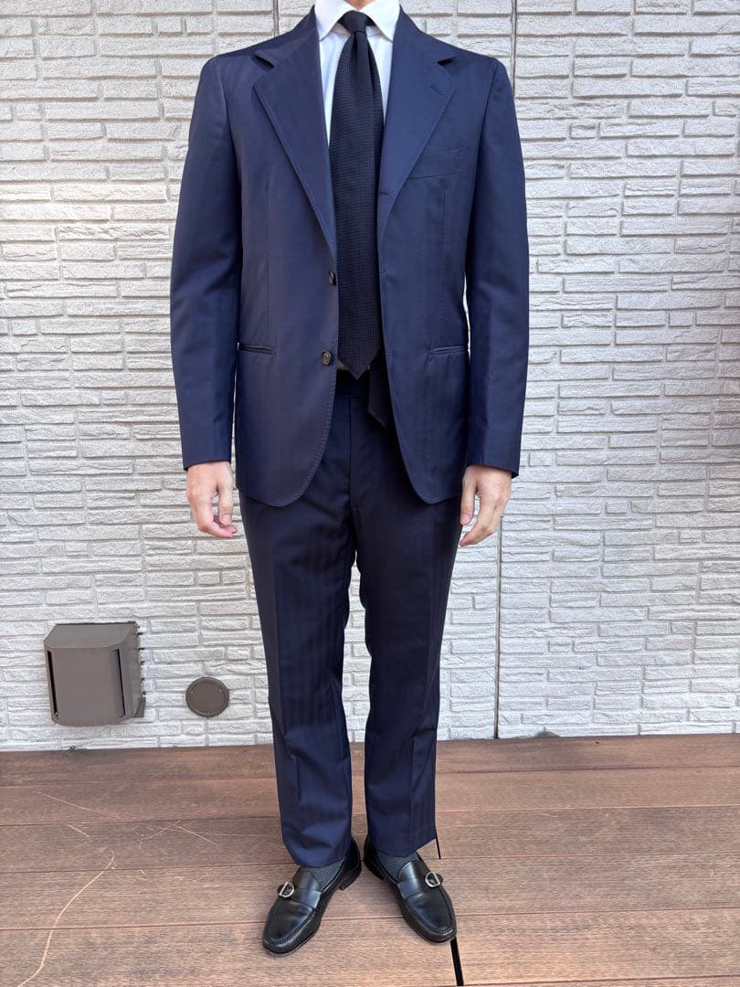 【新品未使用】デ ペトリロ　ネイビーヘリンボーンシングルスーツ　48