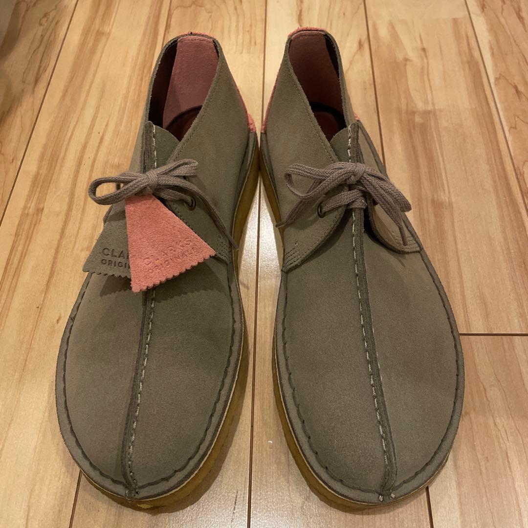 【激レア】　CLARKS ピンク/シャンパーニュ　モカシン　チャッカ　クラークス